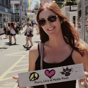 Meet your Posher, Michele